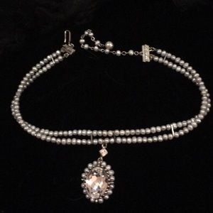 Pearl necklace with pendant